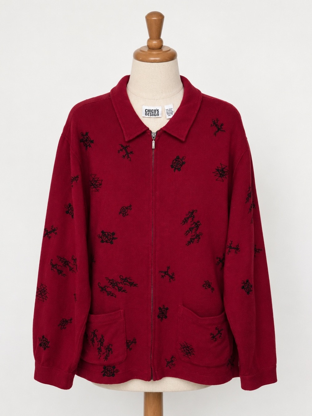 Chico’s Size 2 Women’s Size Large Red Zip Up Embroidered Tribal Aztec Figures